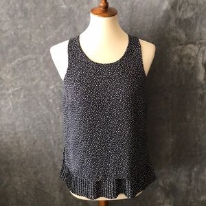 Banana Republic XS Polyester Sleeveless Blouse